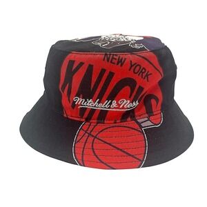 Mitchell & Ness Unisex Black Red New York Knicks Basketball Bucket Hat Size S/M